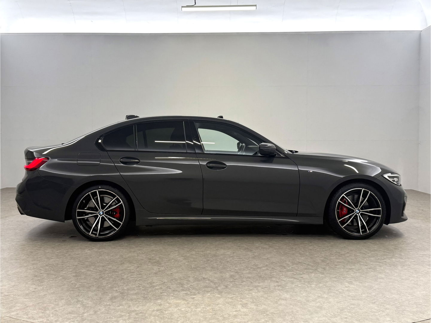 BMW 3-serie 320i Executive Edition M-Sport | Pano | Sfeer | Virtual | Camera | Stoelverw. | Cruise | Carplay