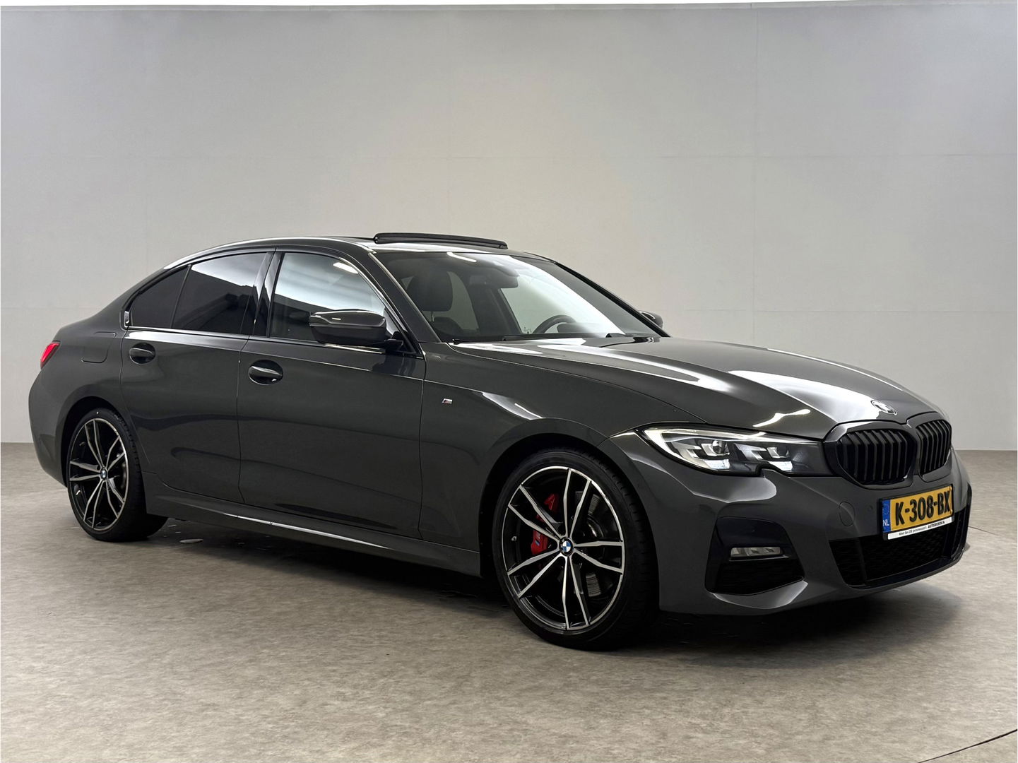 BMW 3-serie 320i Executive Edition M-Sport | Pano | Sfeer | Virtual | Camera | Stoelverw. | Cruise | Carplay