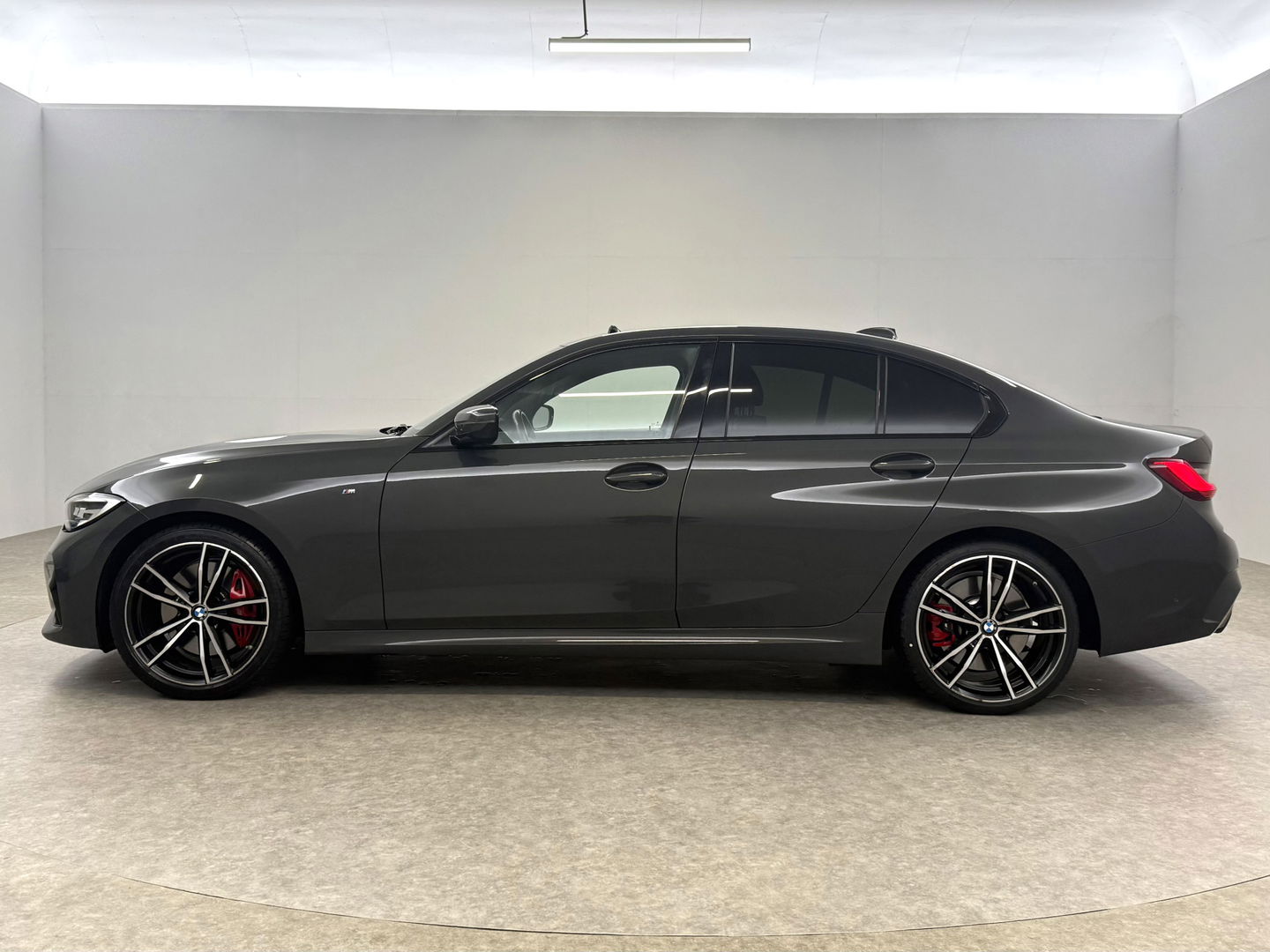 BMW 3-serie 320i Executive Edition M-Sport | Pano | Sfeer | Virtual | Camera | Stoelverw. | Cruise | Carplay