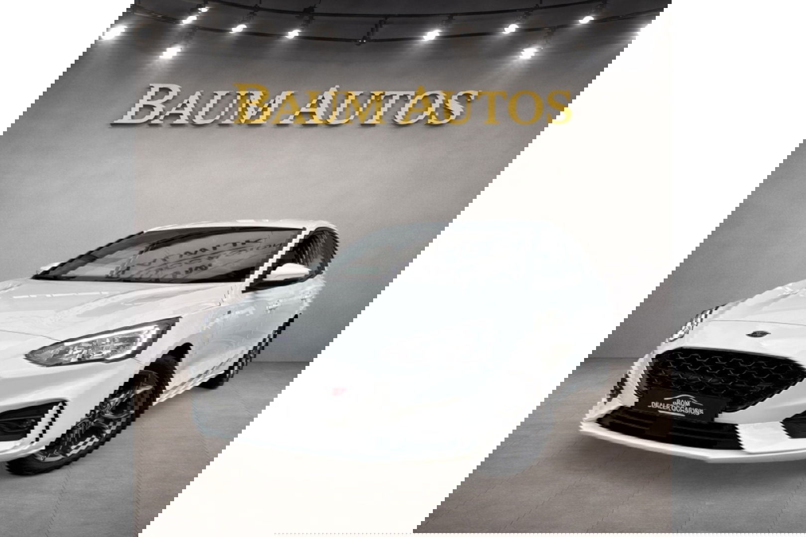 Ford Focus 1.0 ECOBOOST ST-LINE AUTOMAAT NAVI PDC-CAMERA WINTERPACK.