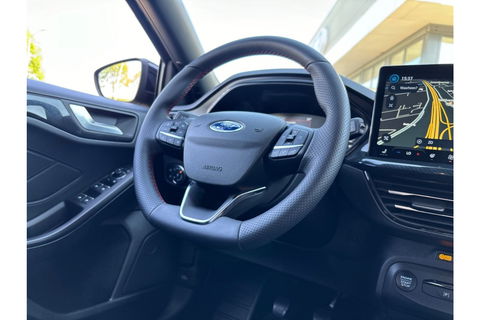 Ford Focus 1.0 ST LINE X AIRCO NAVI PDC-CAMERA360GR WINTERPACK.