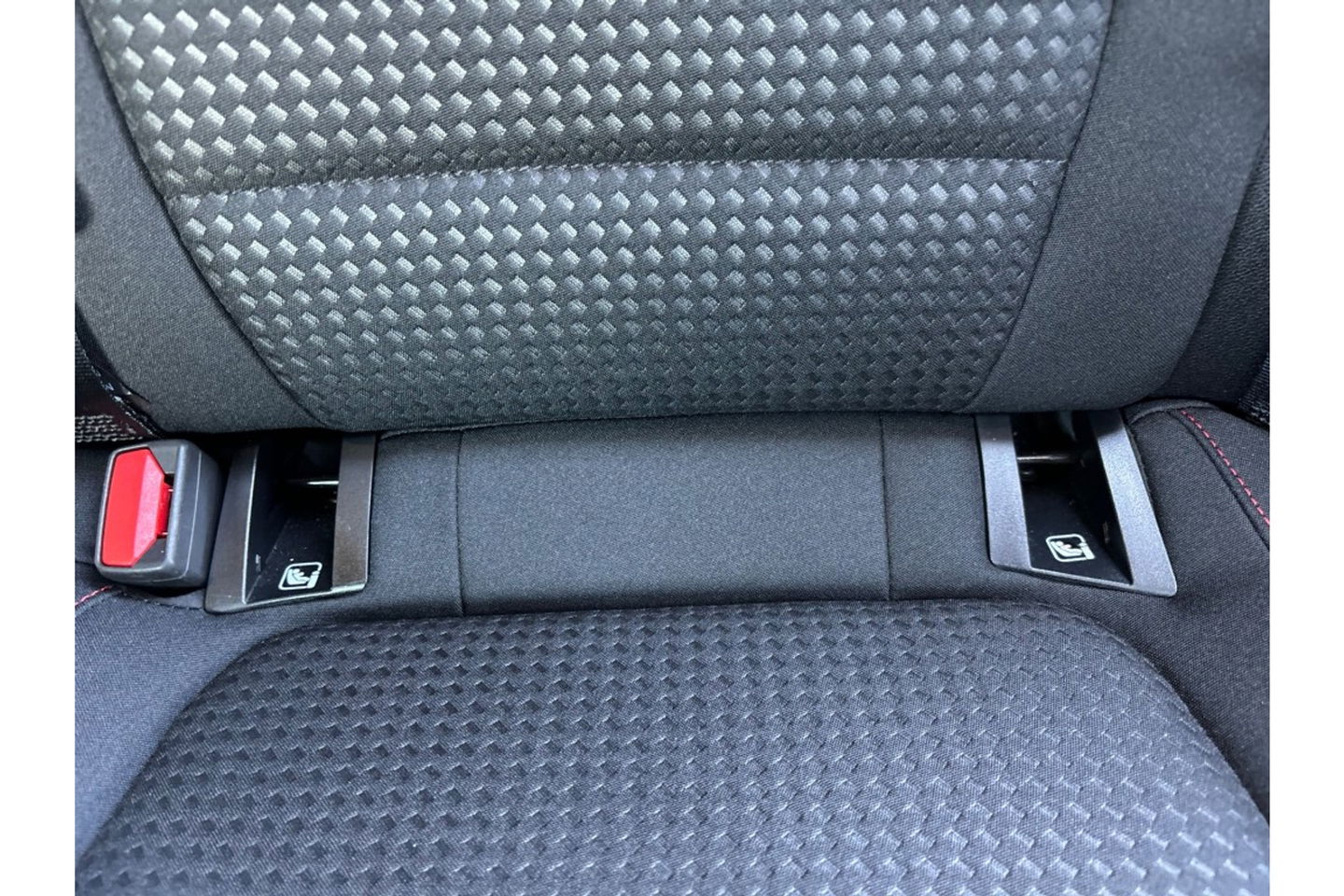 Ford Focus 1.0 ST LINE X AIRCO NAVI PDC-CAMERA360GR WINTERPACK.