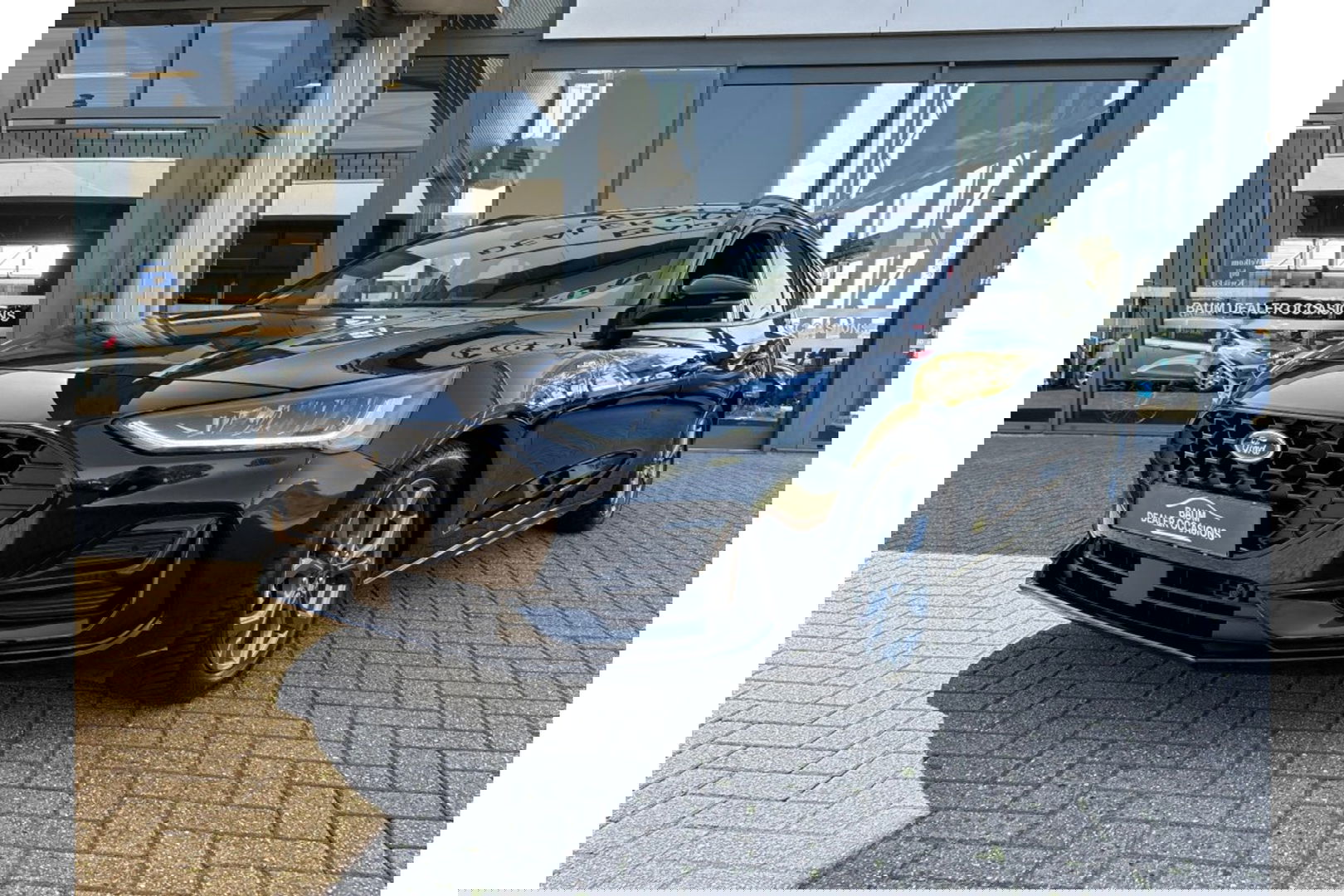 Ford Focus 1.0 ST LINE X AIRCO NAVI PDC-CAMERA360GR WINTERPACK.