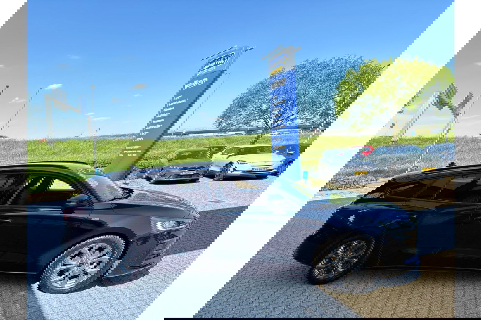 Ford Focus 1.0 ST LINE X AIRCO NAVI PDC-CAMERA360GR WINTERPACK.