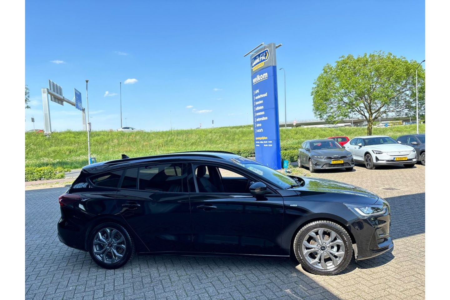 Ford Focus 1.0 ST LINE X AIRCO NAVI PDC-CAMERA360GR WINTERPACK.