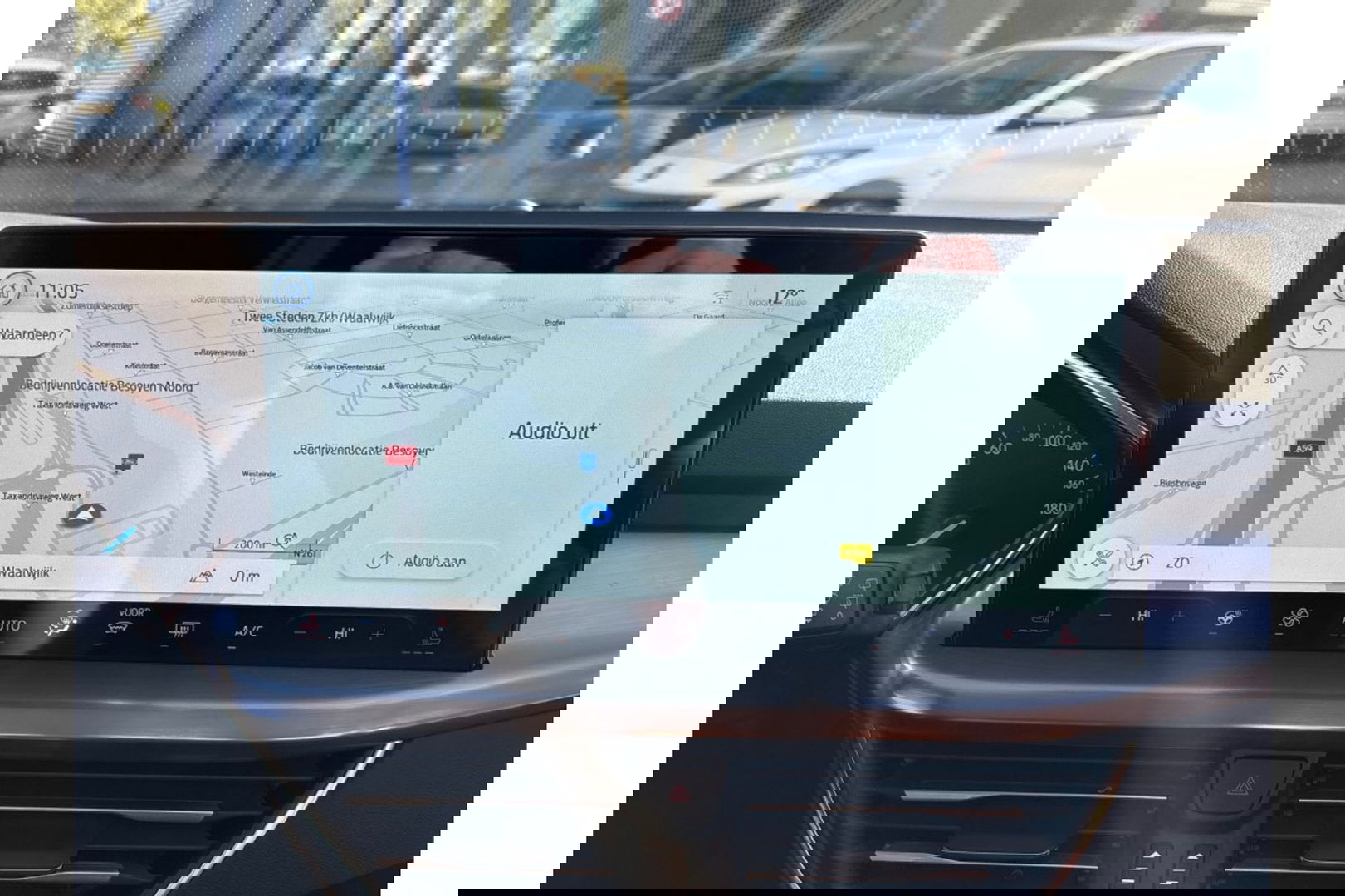 Ford Focus 1.0 TITANIUM X AIRCO WIDESCREEN PDC WINTERPACK.