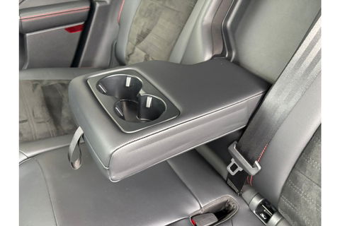 Ford Kuga 2.5 PHEV 225PK ST-LINE NORDIC AIRCO NAVI PDC-CAMERA.