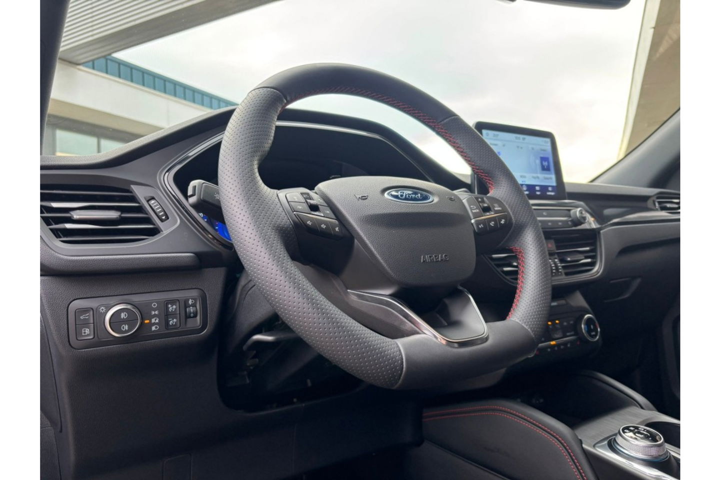 Ford Kuga 2.5 PHEV 225PK ST-LINE NORDIC AIRCO NAVI PDC-CAMERA.