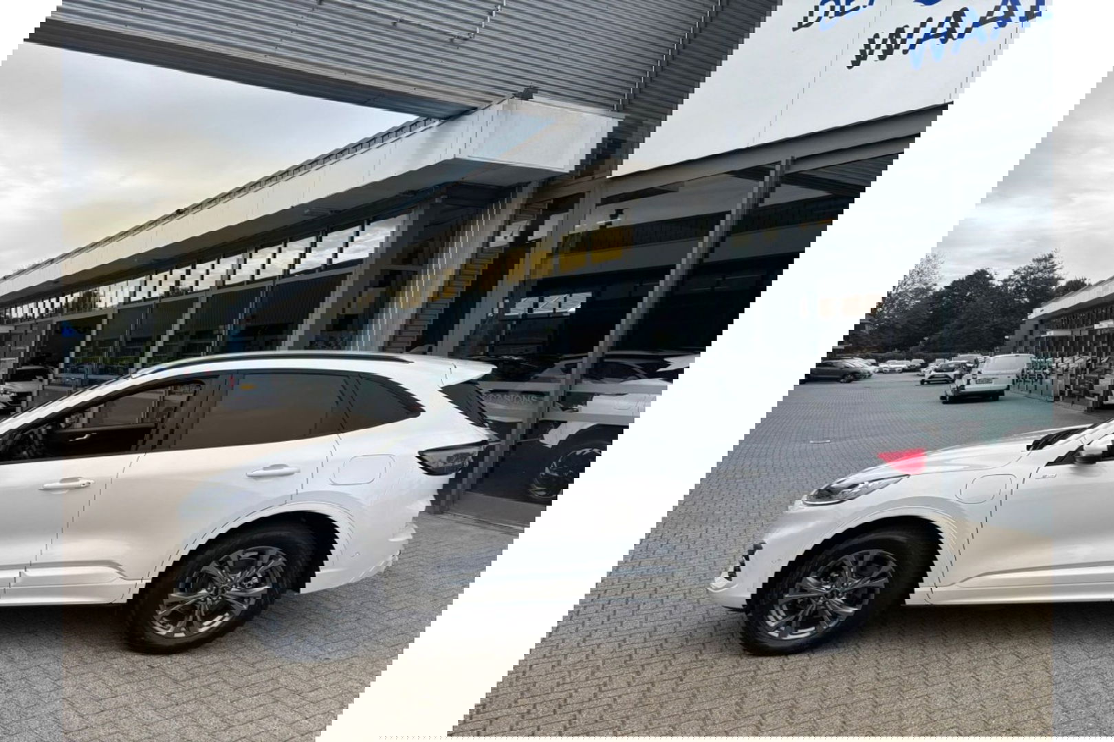 Ford Kuga 2.5 PHEV 225PK ST-LINE NORDIC AIRCO NAVI PDC-CAMERA.