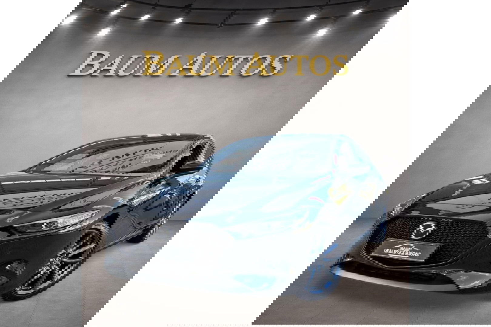 Mazda 3 2.5 E-SA-G TAKUMI AUTOMAAT NAVI HEADUP PDC-CAMERA.