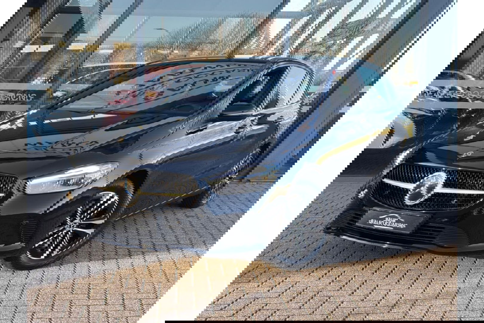 Mercedes-Benz B-Klasse 250E AUTOMAAT BNSSOL LUXLINE NAVI PDC-CAMRERA STOELVW