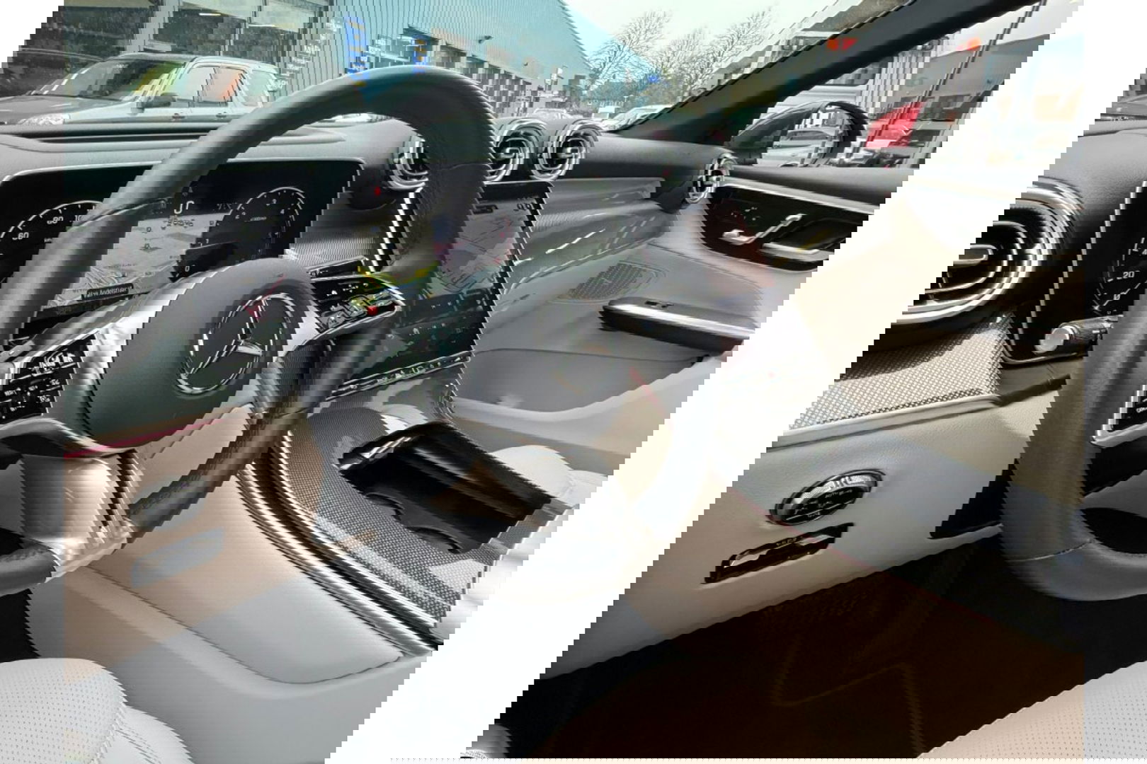 Mercedes-Benz GLC 300DE 4MATIC AMG LINE PANORAMA LEER NAVI PDC360GR.