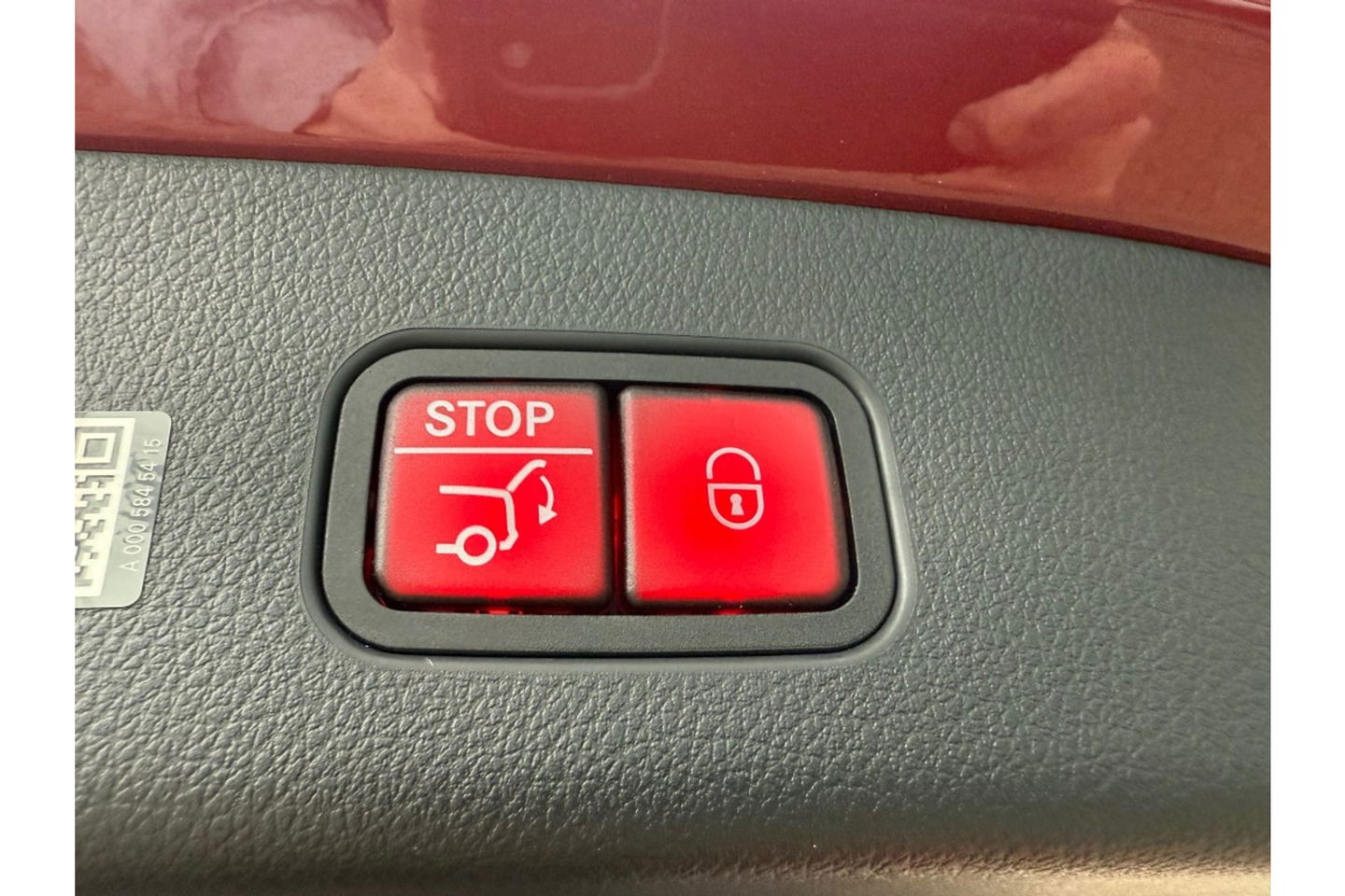 Mercedes-Benz GLC 300DE 4MATIC AMG LINE PANORAMA LEER NAVI PDC360GR.