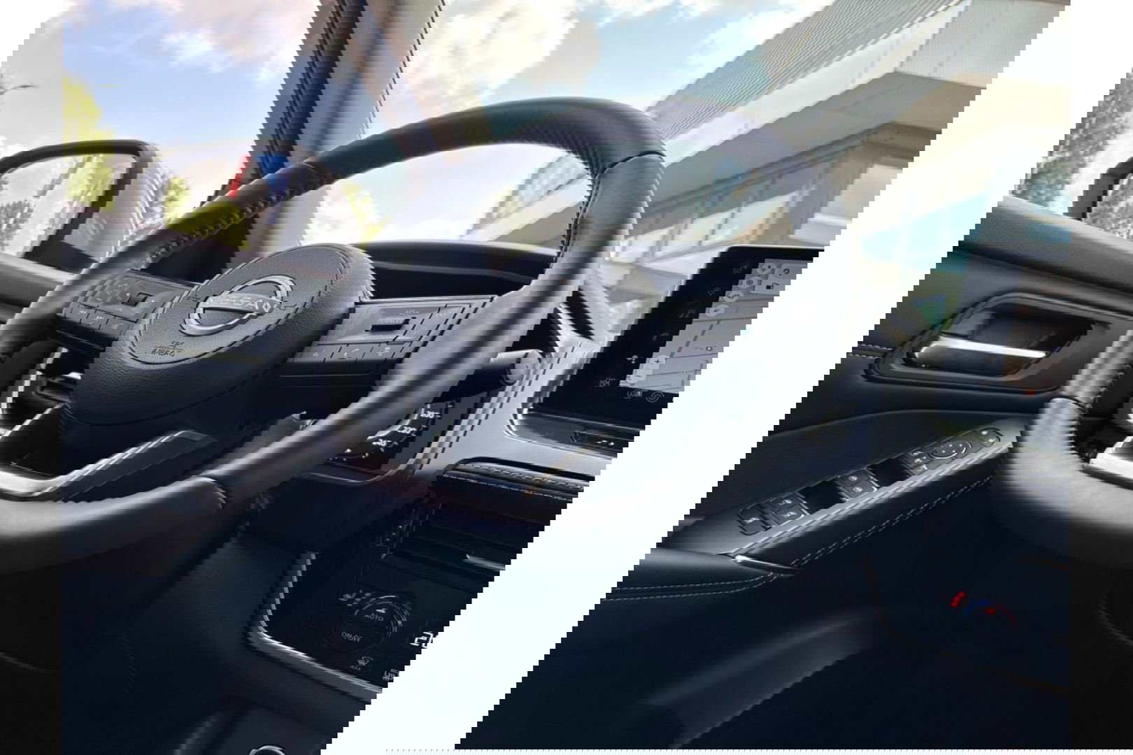 Nissan QASHQAI 1.3 MHEV X N-CONNECTA AUTOMAAT NAVI WIDESCREEN 360CAMERA.