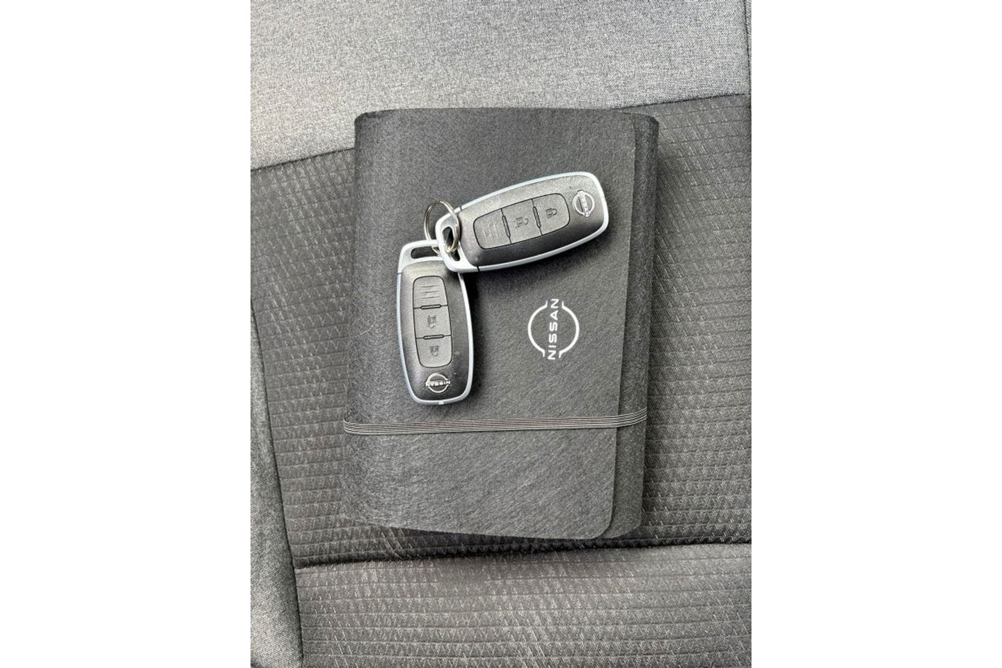 Nissan QASHQAI 1.3 MHEV X N-CONNECTA AUTOMAAT NAVI WIDESCREEN 360CAMERA.