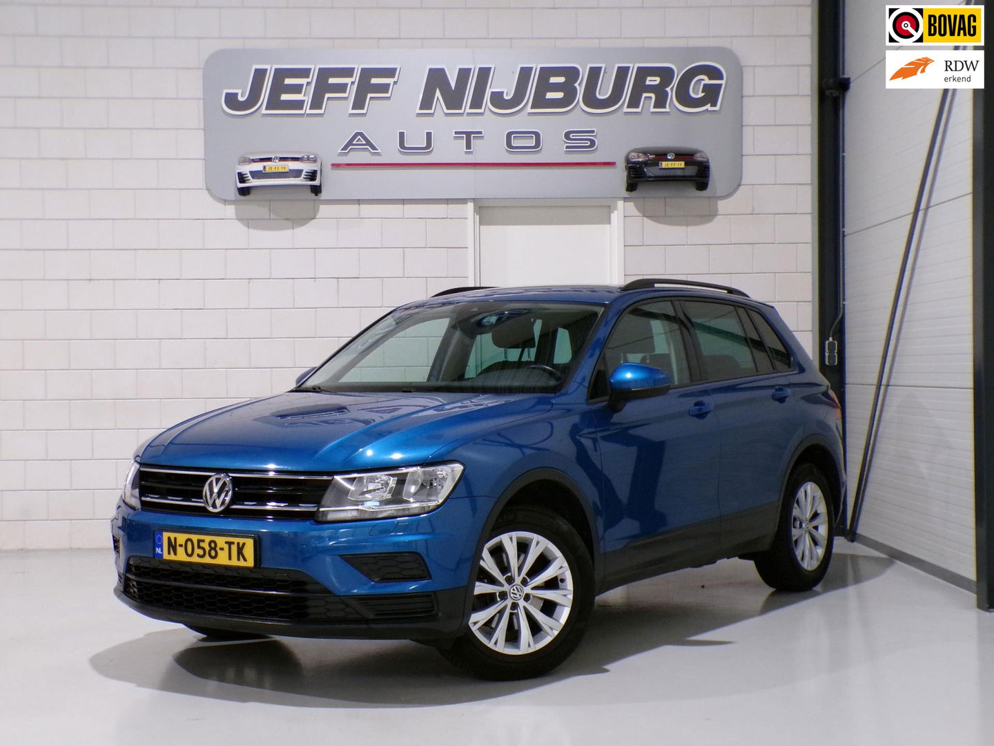Volkswagen Tiguan 1.4 TSI ACT Connected Series "Automaat" Apple-Carplay Stoelverwarming Navigatie Bluetooth Lane-Assist