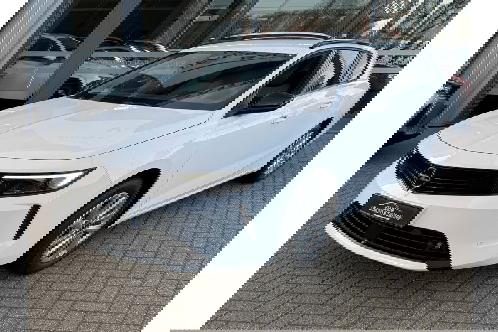 Opel Astra 1.2 TURBO EDITION AIRCO NAVI PDC-CAMERA360GR.