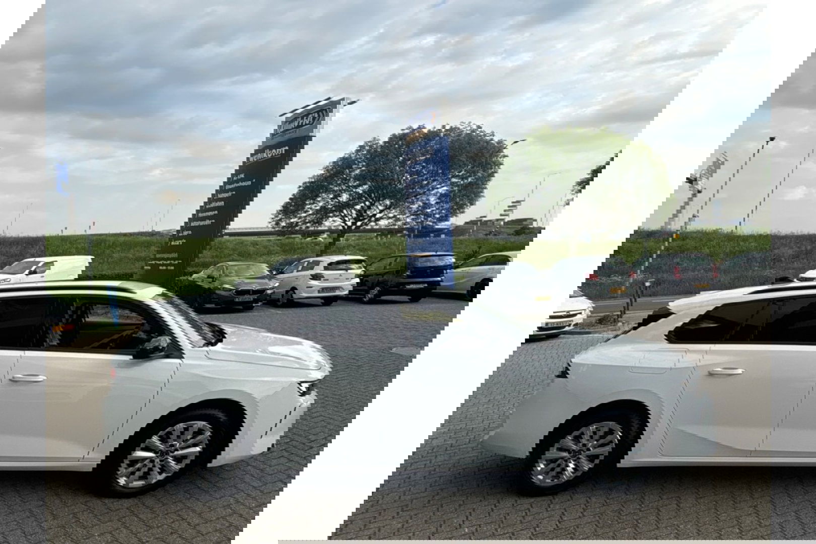 Opel Astra 1.2 TURBO EDITION AIRCO NAVI PDC-CAMERA360GR.