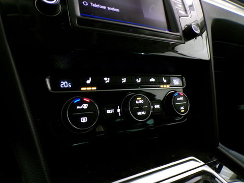 Volkswagen Passat Variant 1.4 TSI Highline Business R-Line "Origineel NL!" Automaat! Apple-Carplay Xenon 19"Velgen Adaptive-cruise