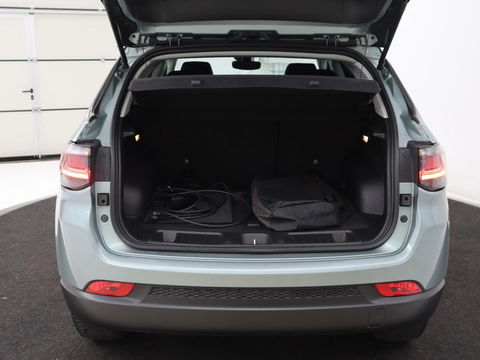 Jeep Compass 4xe 240 Plug-in Hybrid Electric S | Stoel & stuurverwarming | Half leder | Camera | Adaptive cruise | Carplay | Keyless | PHEV