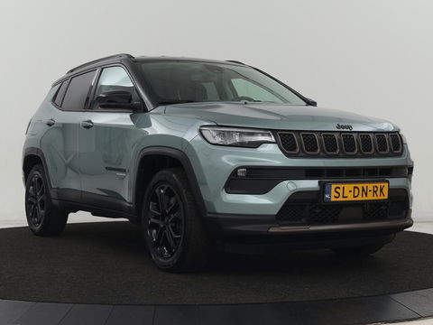 Jeep Compass 4xe 240 Plug-in Hybrid Electric S | Stoel & stuurverwarming | Half leder | Camera | Adaptive cruise | Carplay | Keyless | PHEV
