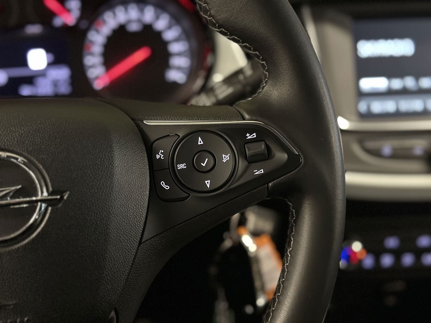 Opel Crossland X 1.2 Turbo Edition 2020 | Cruise Control | Apple Carplay | Android Auto | Airconditioning | Trekhaak | Lane Assist | Elektrisch Bedienbare Spiegels