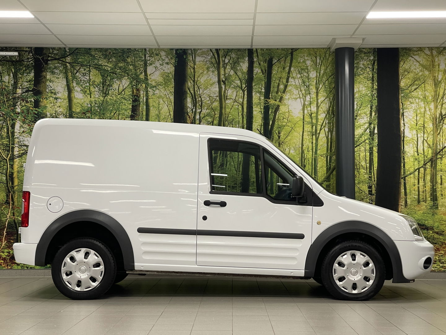 Ford Transit Connect T220S 1.8 TDCi Trend | Airconditioning | AUX | Elektrische ramen | Tussenschot | Achterdeuren |