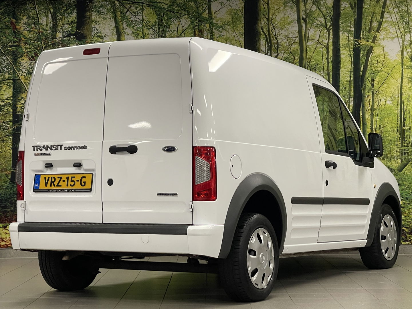 Ford Transit Connect T220S 1.8 TDCi Trend | Airconditioning | AUX | Elektrische ramen | Tussenschot | Achterdeuren |