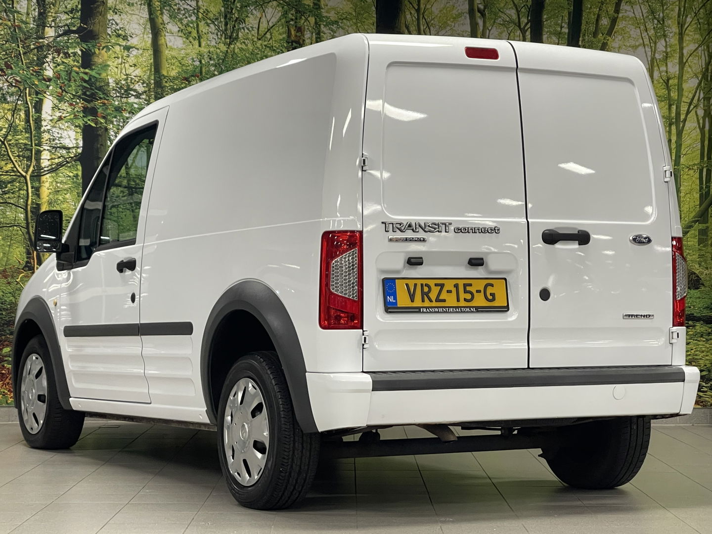 Ford Transit Connect T220S 1.8 TDCi Trend | Airconditioning | AUX | Elektrische ramen | Tussenschot | Achterdeuren |