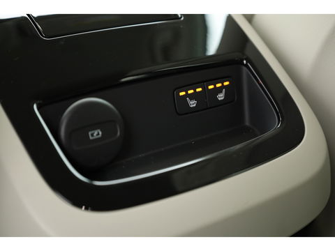 Volvo V60 2.0 T6 Plug-in hybrid AWD Plus Dark | ACC | BLIS | H&K | Stuur- & 4x stoelverw. | Elek. Voorstoelen |