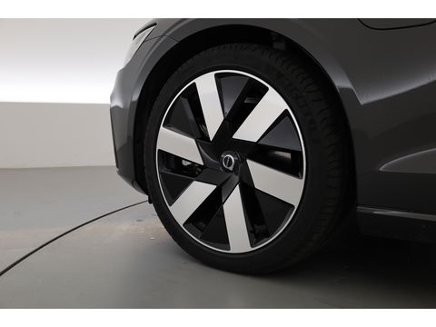Volvo V60 2.0 T6 Plug-in hybrid AWD Plus Dark | ACC | BLIS | H&K | Stuur- & 4x stoelverw. | Elek. Voorstoelen |