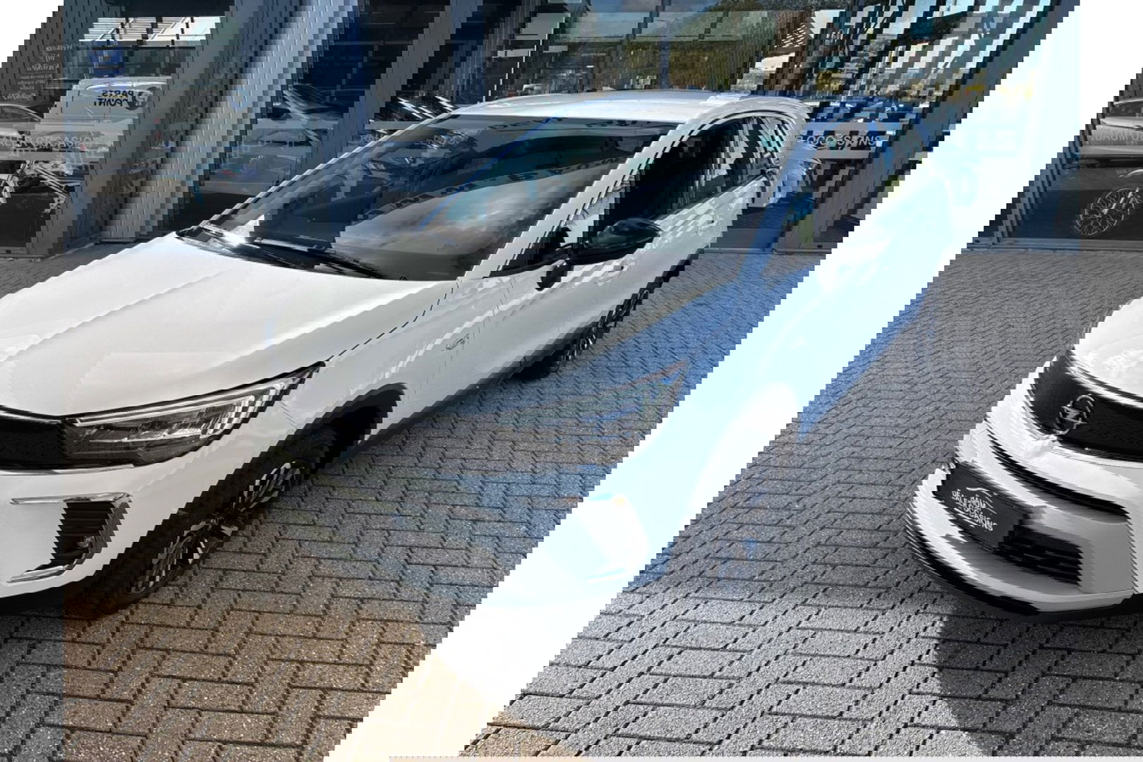 Opel Crossland 1.2 TURBO LEVEL 3 AUTOMAAT AIRCO NAVI PDC-CAMERA.