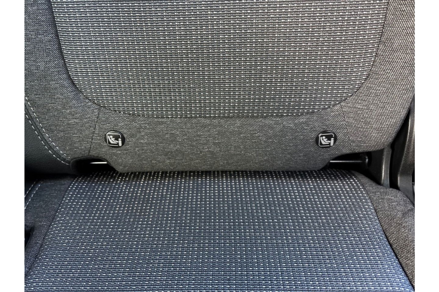 Opel Crossland 1.2 TURBO LEVEL 3 AUTOMAAT AIRCO NAVI PDC-CAMERA.