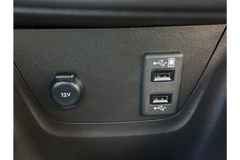 Opel Crossland 1.2 TURBO LEVEL 3 AUTOMAAT AIRCO NAVI PDC-CAMERA.