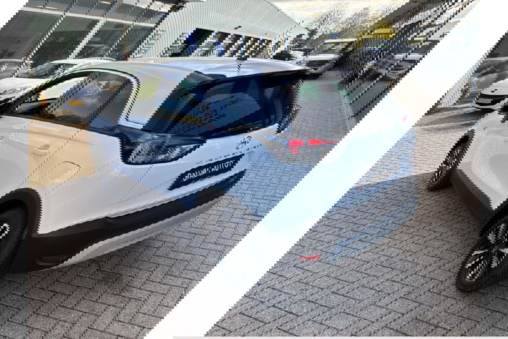 Opel Crossland 1.2 TURBO LEVEL 3 AUTOMAAT AIRCO NAVI PDC-CAMERA.