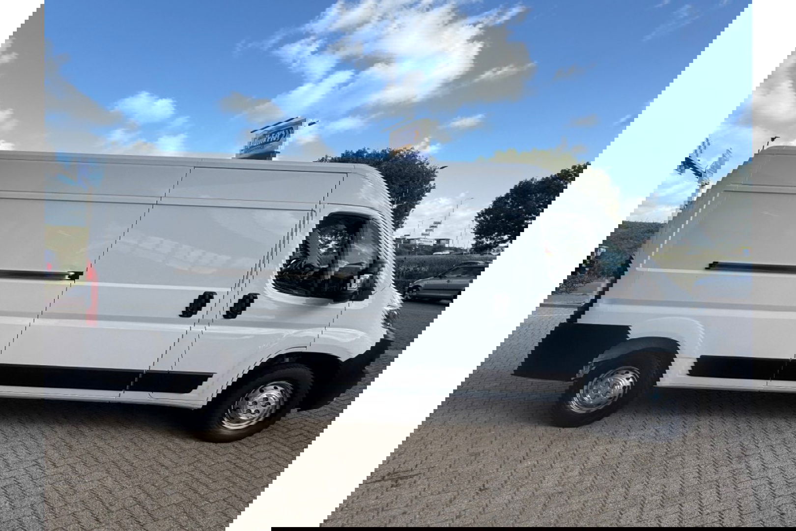 Opel Movano 2.2D L3H3 140PK 3.5T AIRCO NAVI PDC-CAMERA.