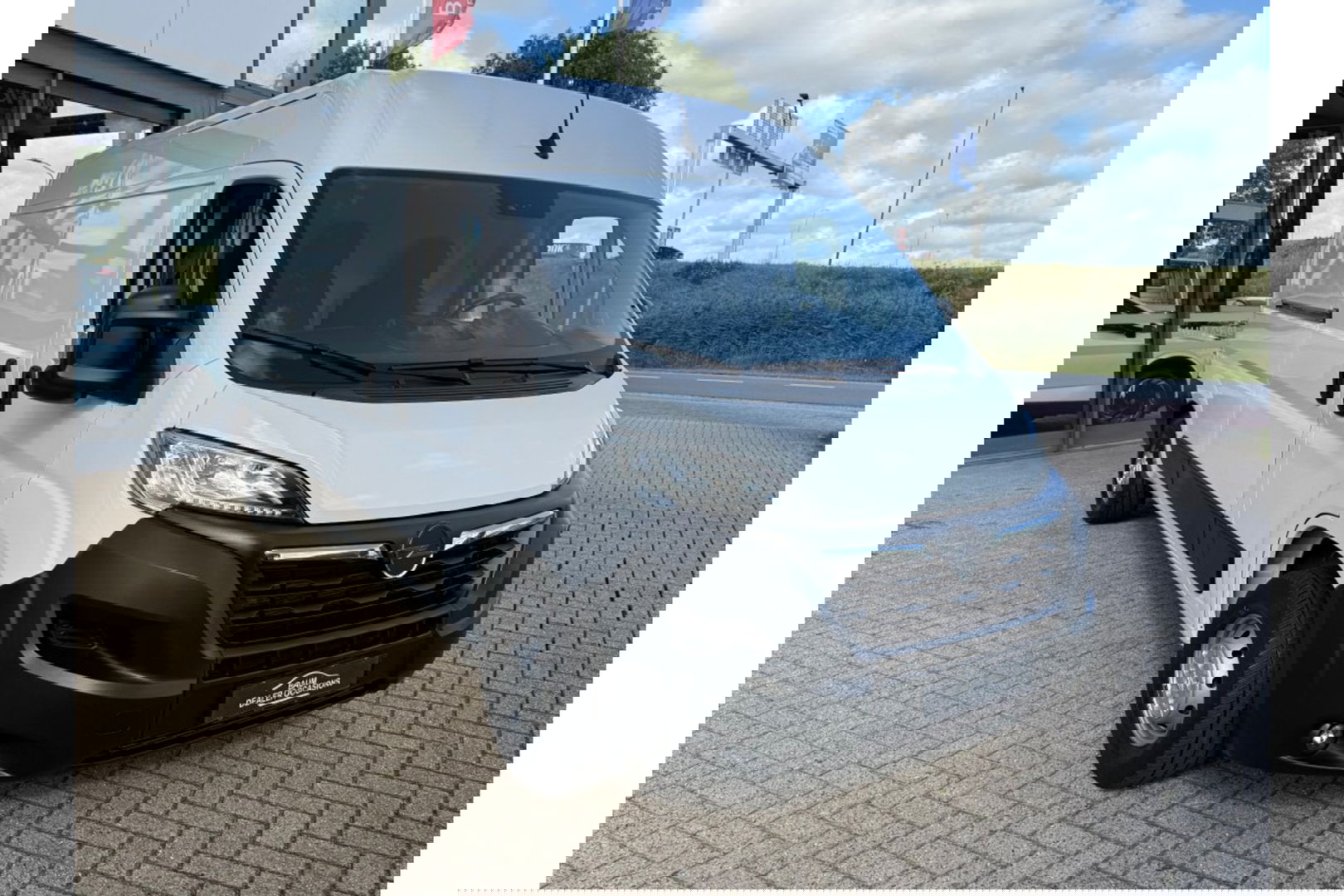 Opel Movano 2.2D L3H3 140PK 3.5T AIRCO NAVI PDC-CAMERA.