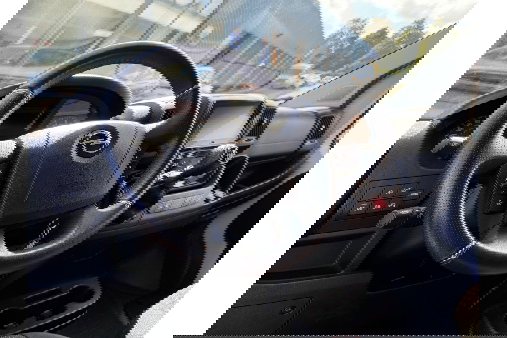 Opel Movano 2.2D L3H3 140PK 3.5T AIRCO NAVI PDC-CAMERA.