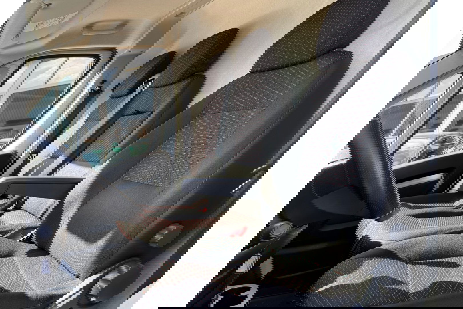 Opel Movano 2.2D L3H3 140PK 3.5T AIRCO NAVI PDC-CAMERA.