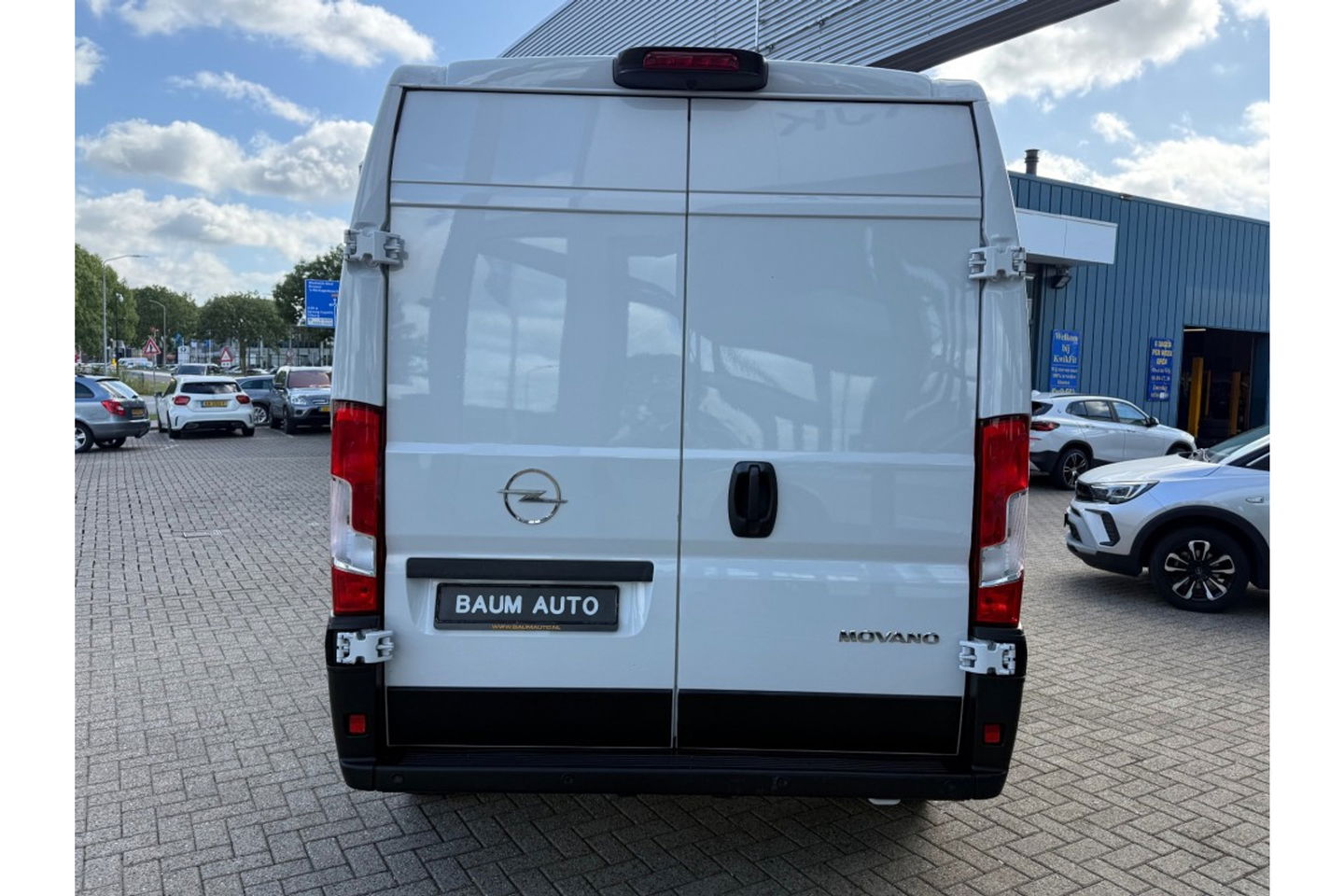 Opel Movano 2.2D L3H3 140PK 3.5T AIRCO NAVI PDC-CAMERA.