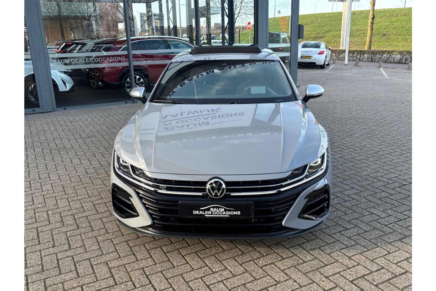 Volkswagen Arteon Shooting Brake 2.0 TSI R 320PK AUTOMAAT 4MOTION PANORAMA HEADUP.