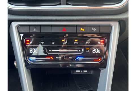 Volkswagen T-Roc 1.0 TSI GOAL EDITION AIRCO NAVI PDC LMV STOELVW