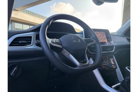 Volkswagen T-Roc 1.0 TSI GOAL EDITION AIRCO NAVI PDC LMV STOELVW