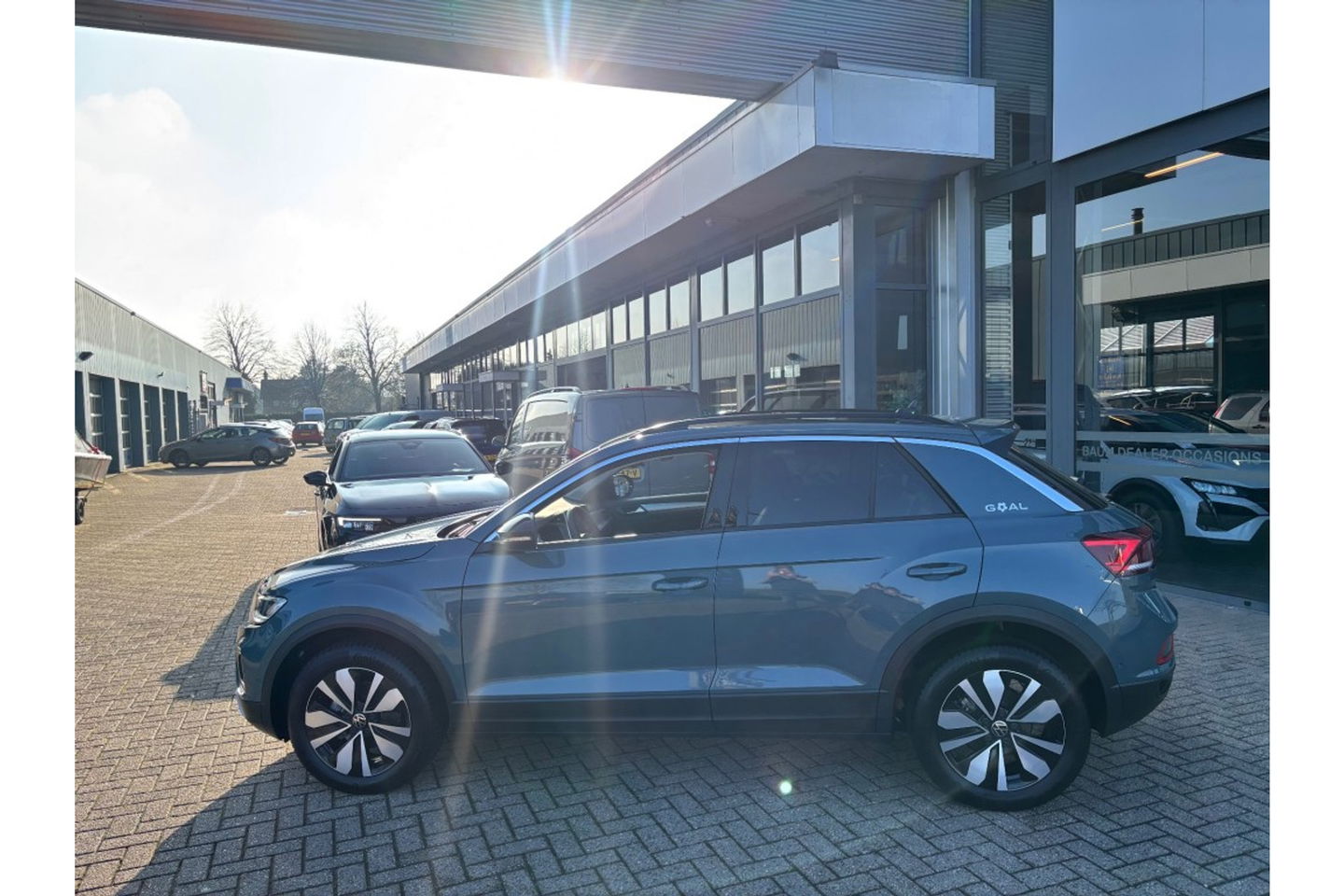 Volkswagen T-Roc 1.0 TSI GOAL EDITION AIRCO NAVI PDC LMV STOELVW