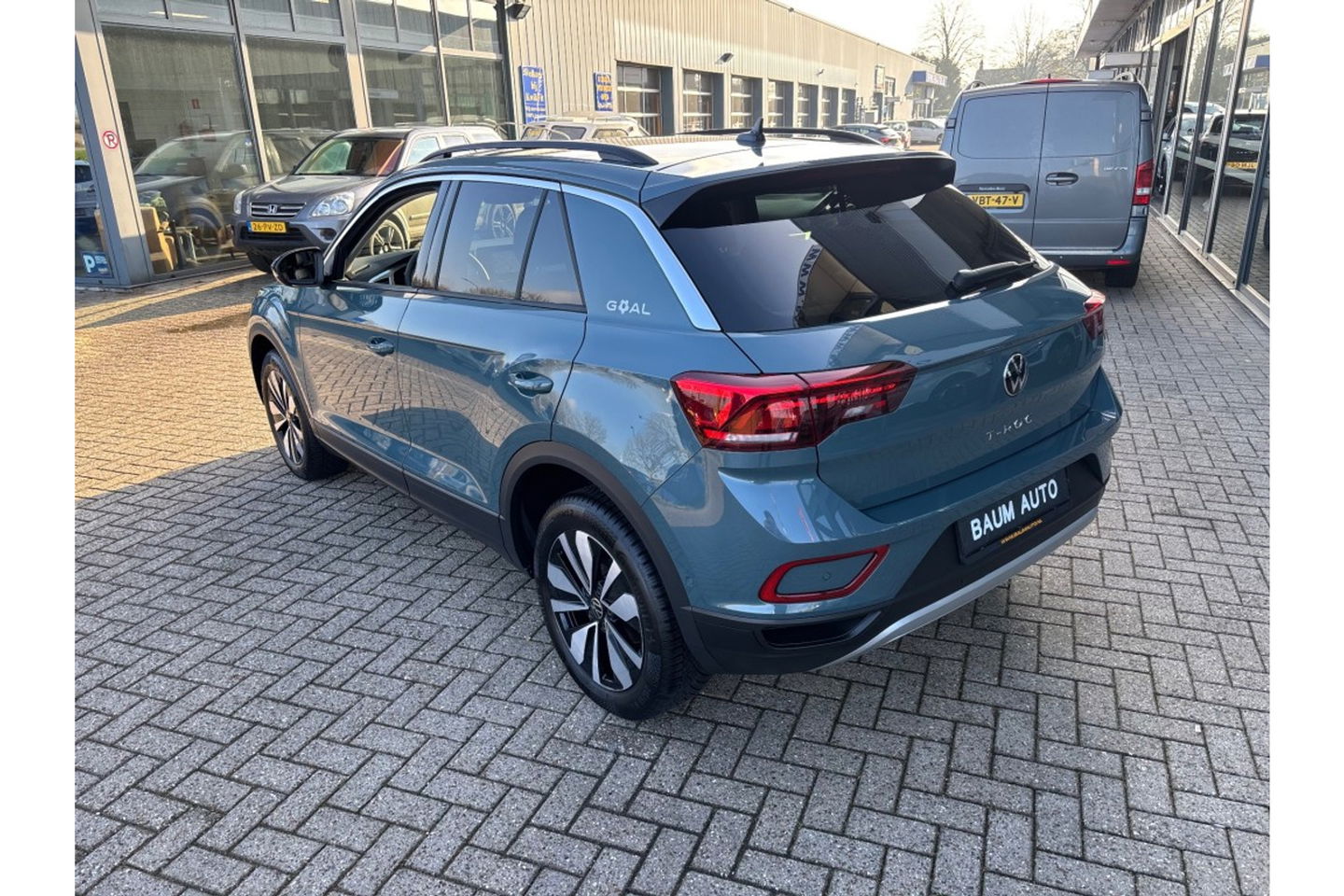 Volkswagen T-Roc 1.0 TSI GOAL EDITION AIRCO NAVI PDC LMV STOELVW