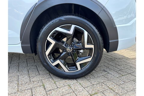 Volkswagen Taigo 1.0 TSI R-LINE AIRCO NAVI CARPLAY PDC STOELVERW.