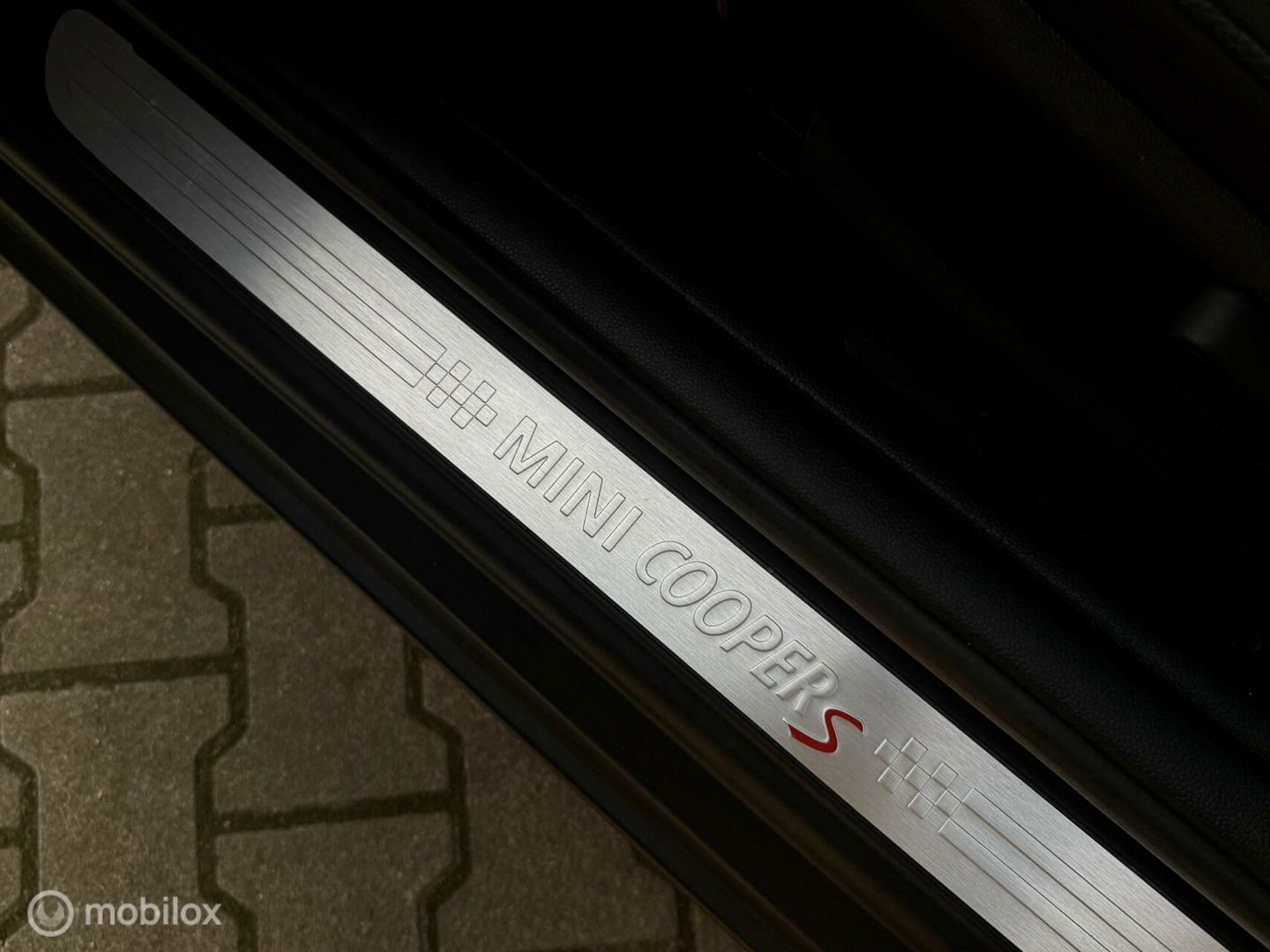 MINI Cooper S Mini 2.0 Chili | Pano | Leder | Yours | CarPlay