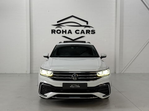 Volkswagen Tiguan 1.5 TSI R-Line Panoramadak, Applecarplay, Camera