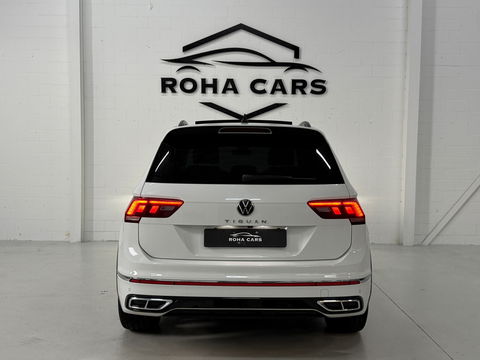 Volkswagen Tiguan 1.5 TSI R-Line Panoramadak, Applecarplay, Camera