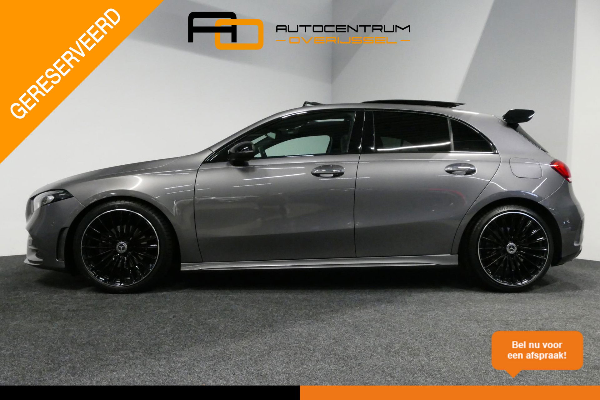 Mercedes-Benz A-Klasse 200 AMG Line / A45 AMG Diffuser / Panamericana Grille / Panoramadak / A45 Dakspoiler / Elektr. verstelbare voorstoelen + memory / Multibeam LED Koplampen / Apple Carplay - Android Auto / Stoelverwarming / Ambienteverlichting / 19'' LMV / Night pakket / Do